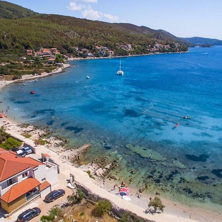Zal Beach Apartments Prizba Bagian luar foto