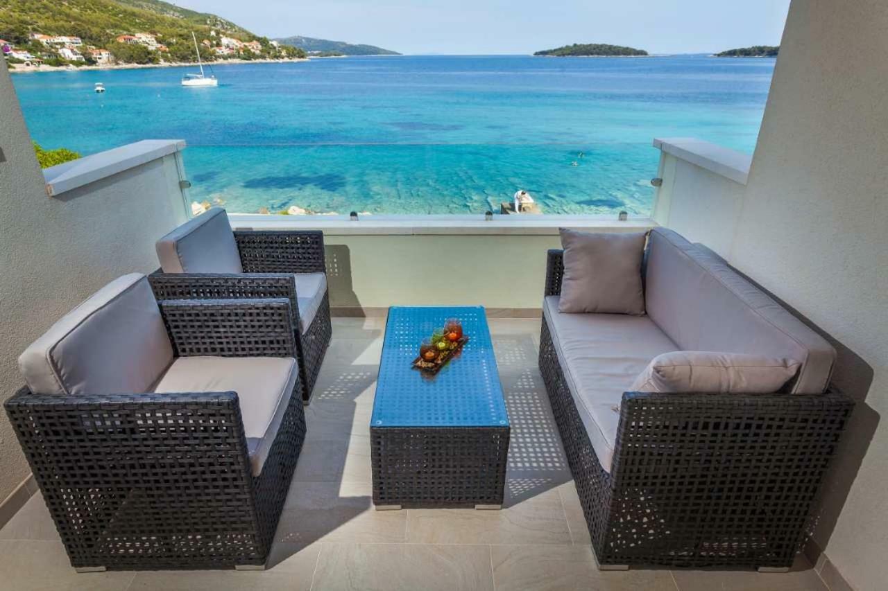 Zal Beach Apartments Prizba Bagian luar foto