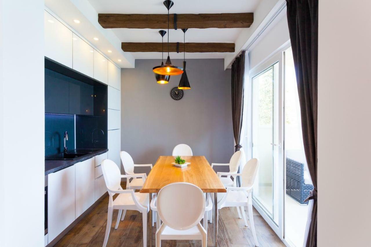 Zal Beach Apartments Prizba Bagian luar foto