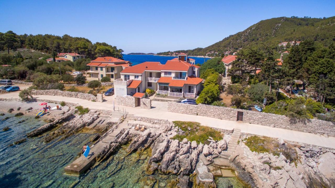 Zal Beach Apartments Prizba Bagian luar foto